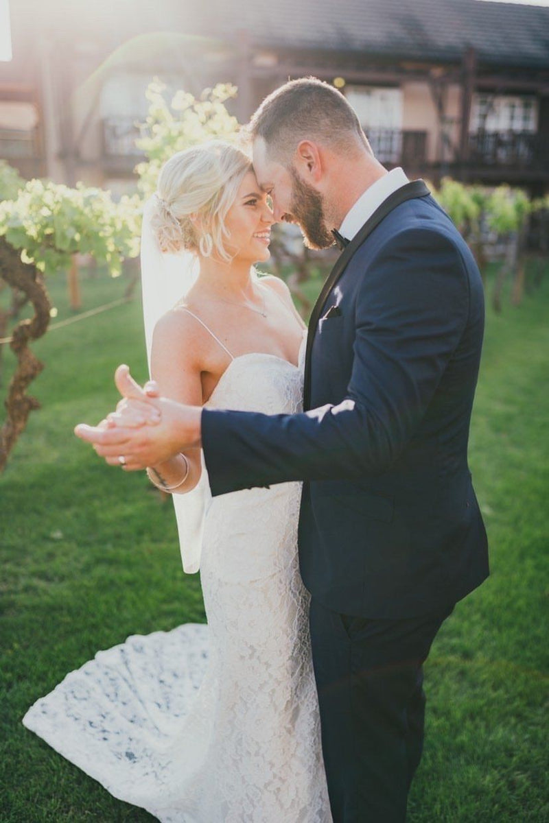 Beautiful Bride Jayde in our Bianca Lace Gown