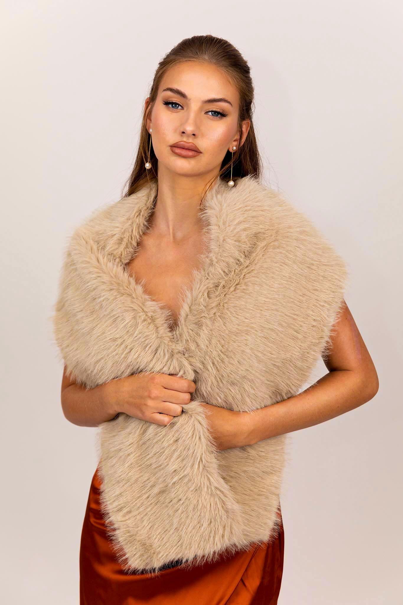 goa fur shawl Stall vest ファー マフラー ベスト SALE】Fur Vest