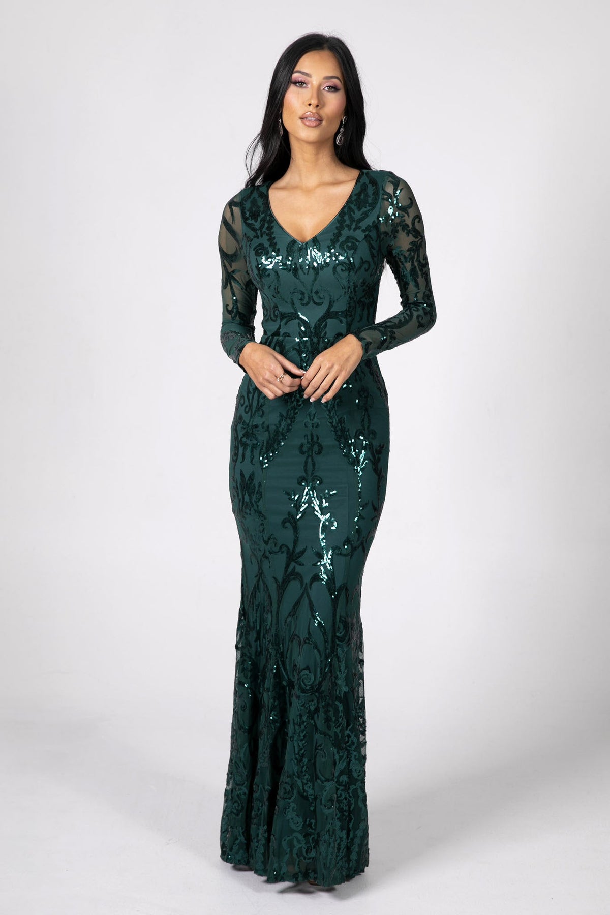Amelia Long-Sleeve Pattern Sequin Gown - Emerald Noodz Boutique Amelia Long-Sleeve Pattern Sequin Gown - Emerald Noodz Boutique