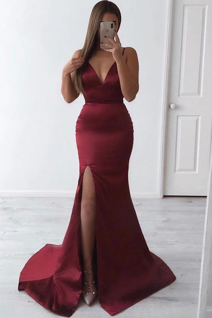 Caterina satin gown in burgundy deep red color as seen on Instagram blogger @clarafamularo