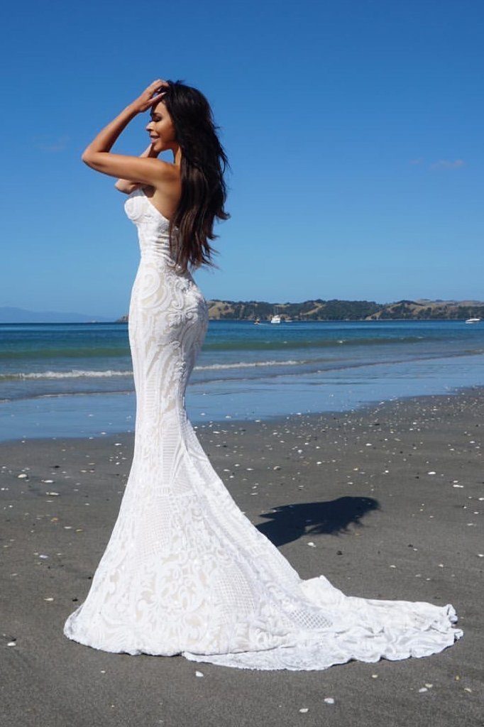 Gianna Gown - White/Nude – Noodz Boutique