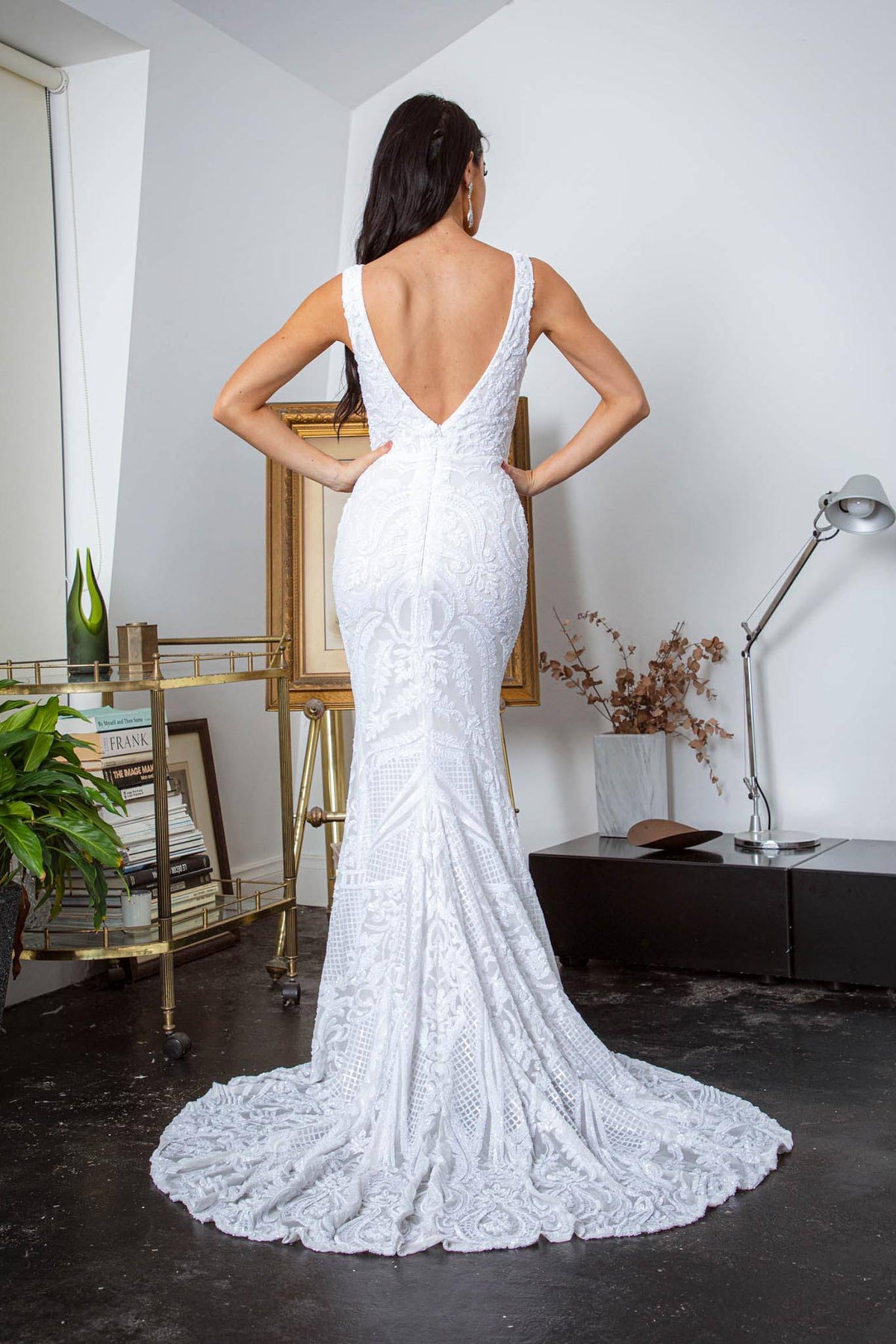 Open Back and Sweep Train Design of White Embroidered Pattern Sequin Floor Length Sleeveless Evening Dress with V-Neckline and Fit and Flare Mermaid Skirt